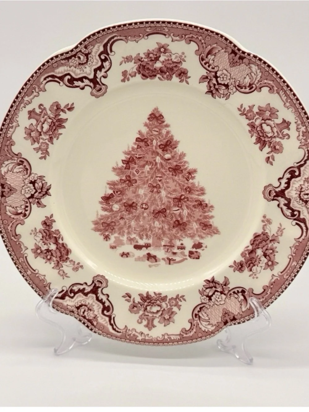 2 Johnson Brothers Old Britain Castles PINK CHRISTMAS TREE 8” dinner Plates G26